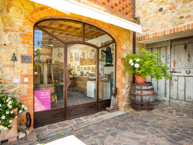 Azienda Agricola Pietralta - il Wine shop sempre aperto