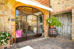 Gambassi Terme Azienda Agricola Pietralta Wine Shop